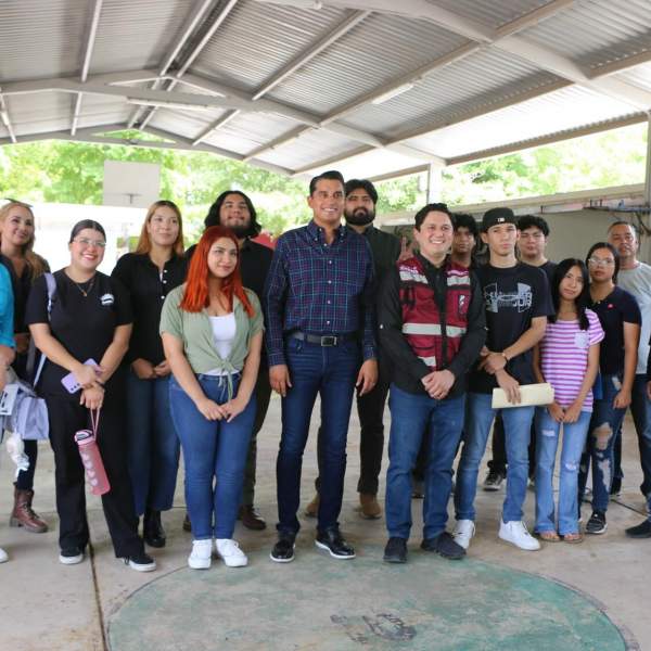 Participa Universidad Tecnológica del Sur de Sonora en la Jornada del Registro en Cajeme para el programa de Becas 